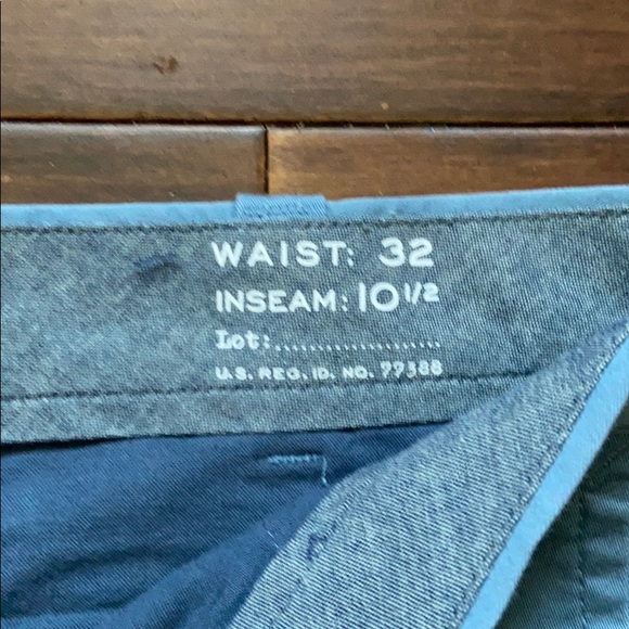 J crew shorts blue in color brand new - Picture 4 of 6